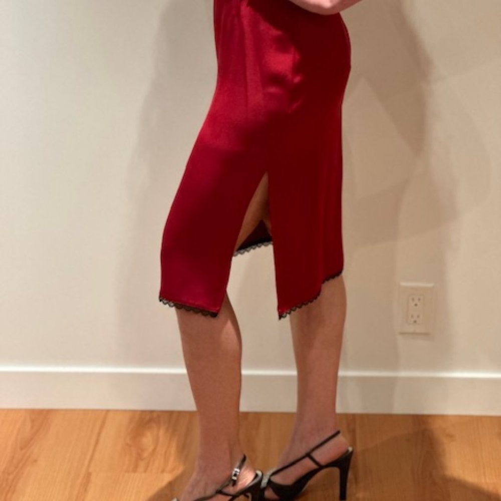 WOMEN SKIRT